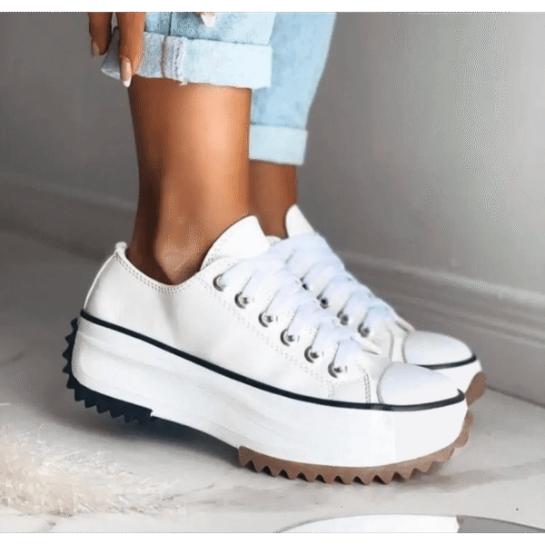 Damskie buty spacerowe z paskiem w stylu retro