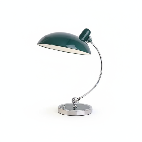 Żelazna lampa stołowa w skandynawskim stylu