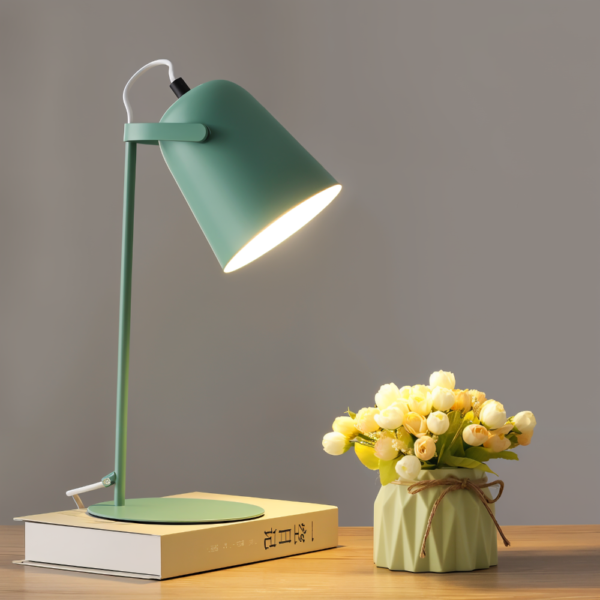 Nowoczesna regulowana lampa biurkowa z ruchomym kloszem, oprawka E27