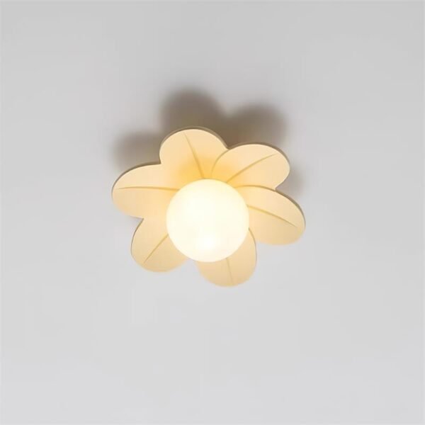 Nowoczesna szklana lampa sufitowa o kwiatowej formie