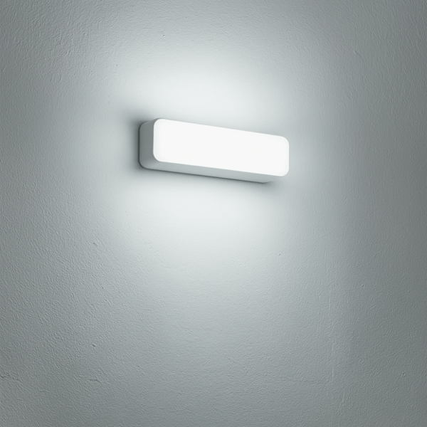 Smukła lampa LED do lustra z montażem ściennym