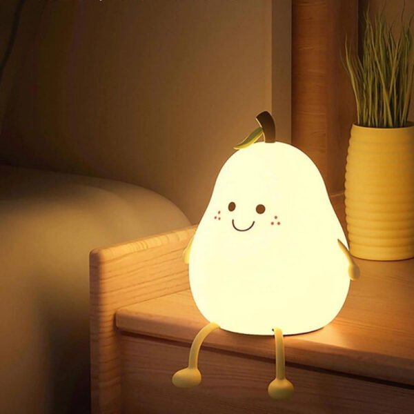 Lampka nocna LED w kształcie uśmiechniętej gruszki