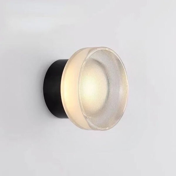 Nowoczesna okrągła lampa ścienna ze zintegrowanym LED