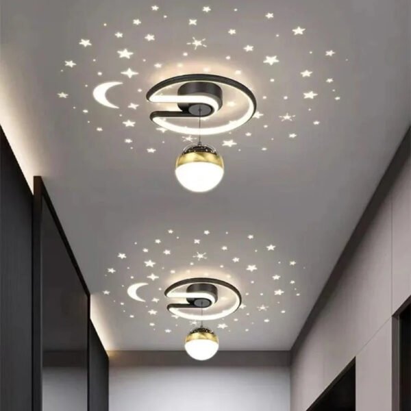 Ściemniana lampa sufitowa LED z efektem gwiaździstego nieba