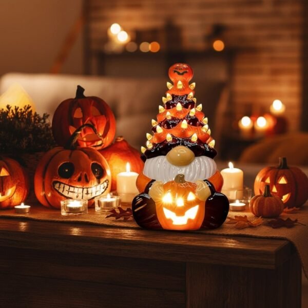 Ceramiczny skrzat na Halloween z podświetleniem LED i dynią
