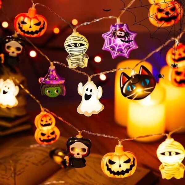 Bateryjna girlanda LED z dekoracjami na halloween do domu i na zewnątrz