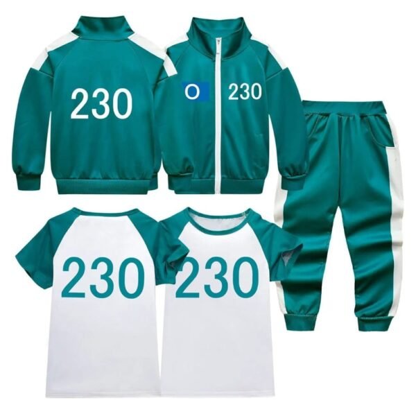 Dziecięcy kostium karnawałowy – zielony dres z numerem 230